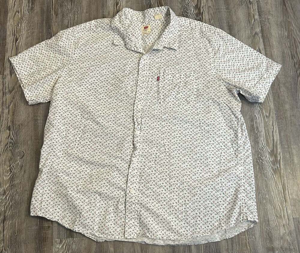 Lot of 2 Levi's Men's XXL Short Sleeve Shirts Floral Print & Yellow Linen Blend